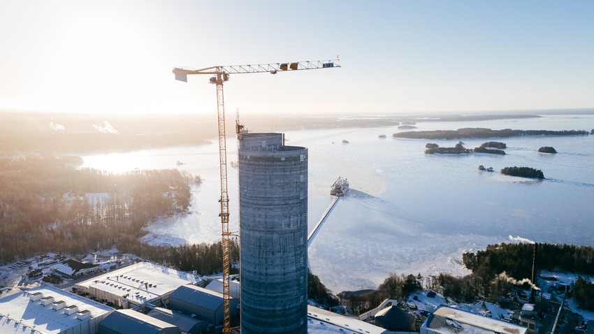 Information to debt investors